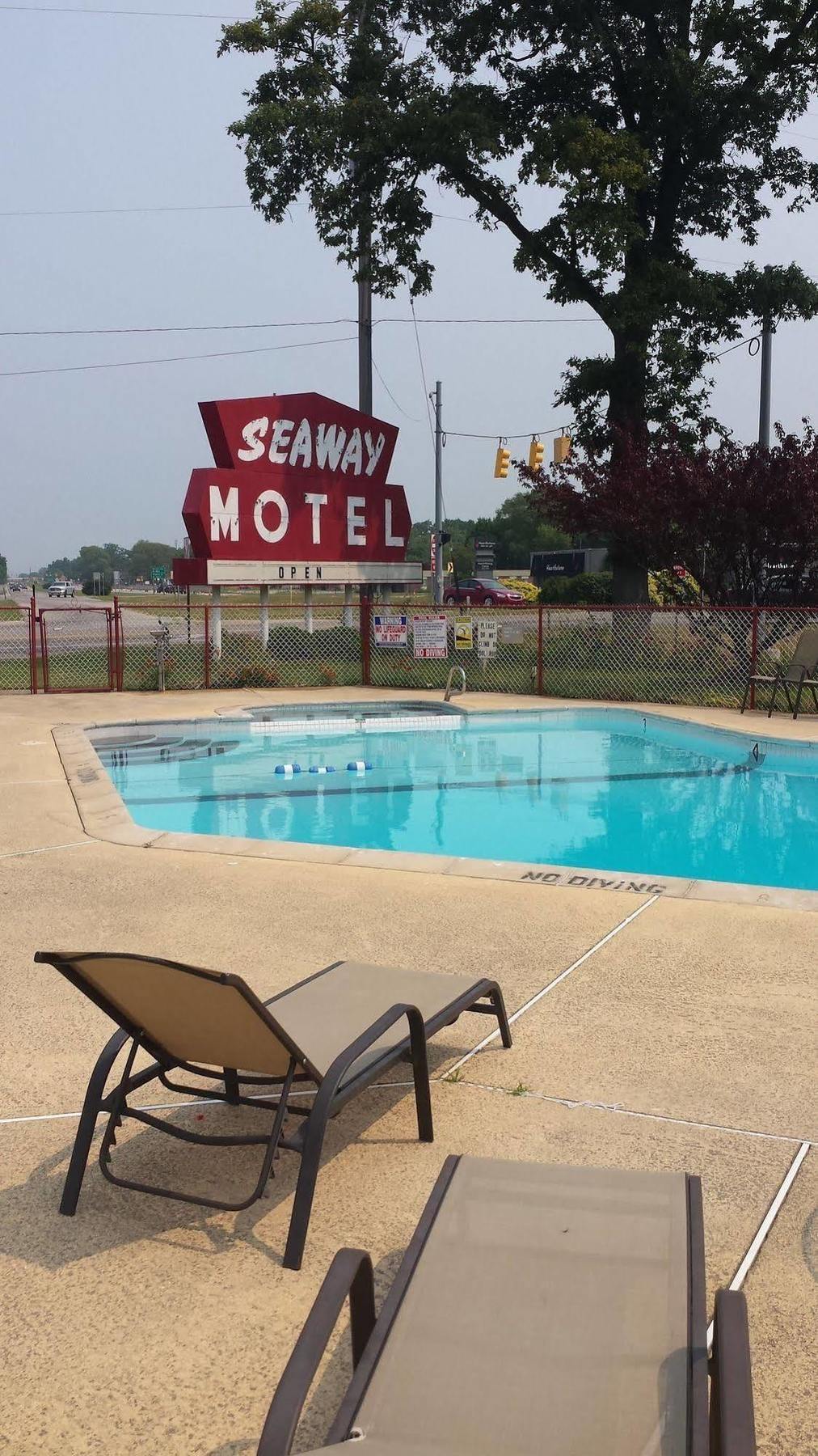 Seaway Motel Roosevelt Park 외부 사진